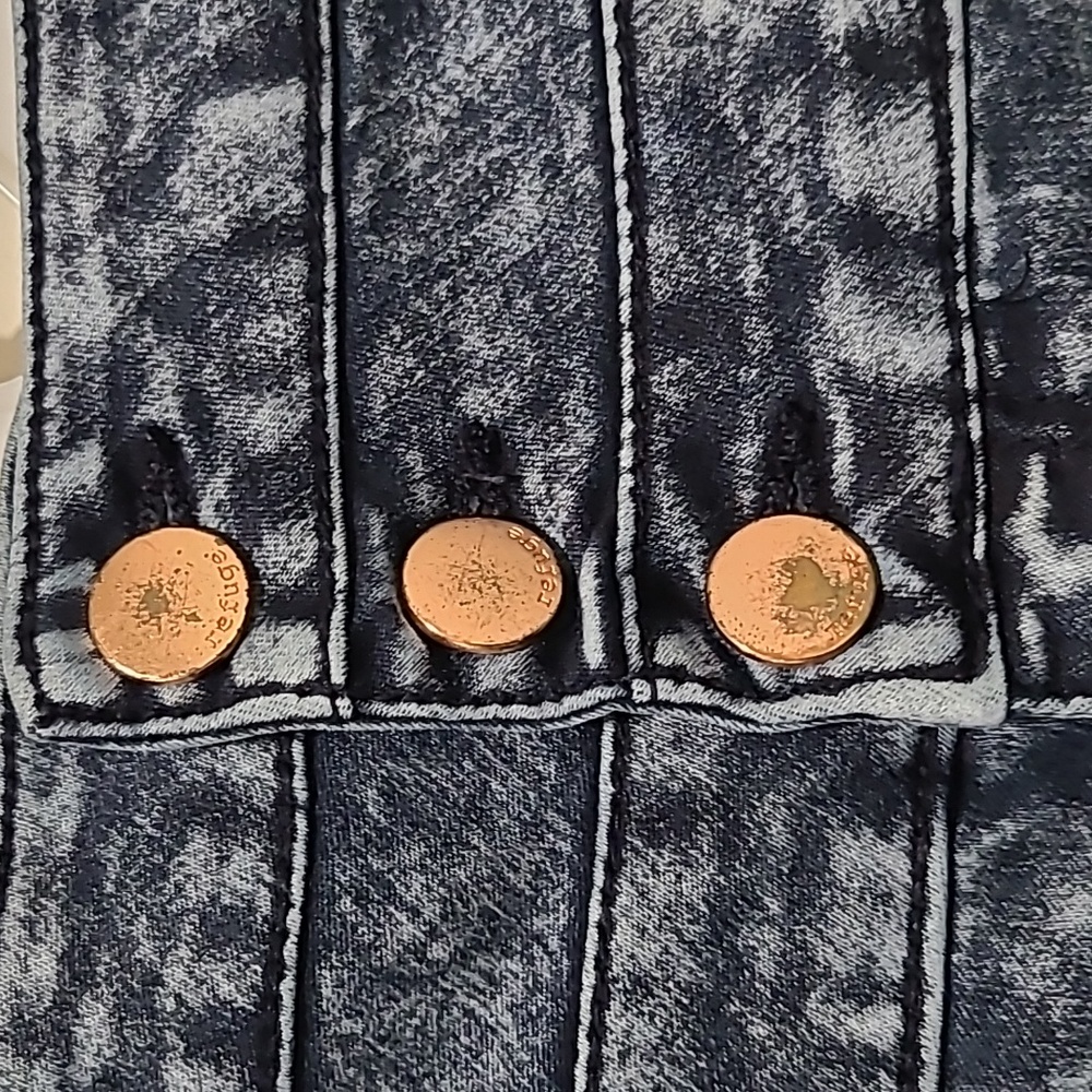 Refuge High Waist Vintage Style Shorts - Picture 2 of 6